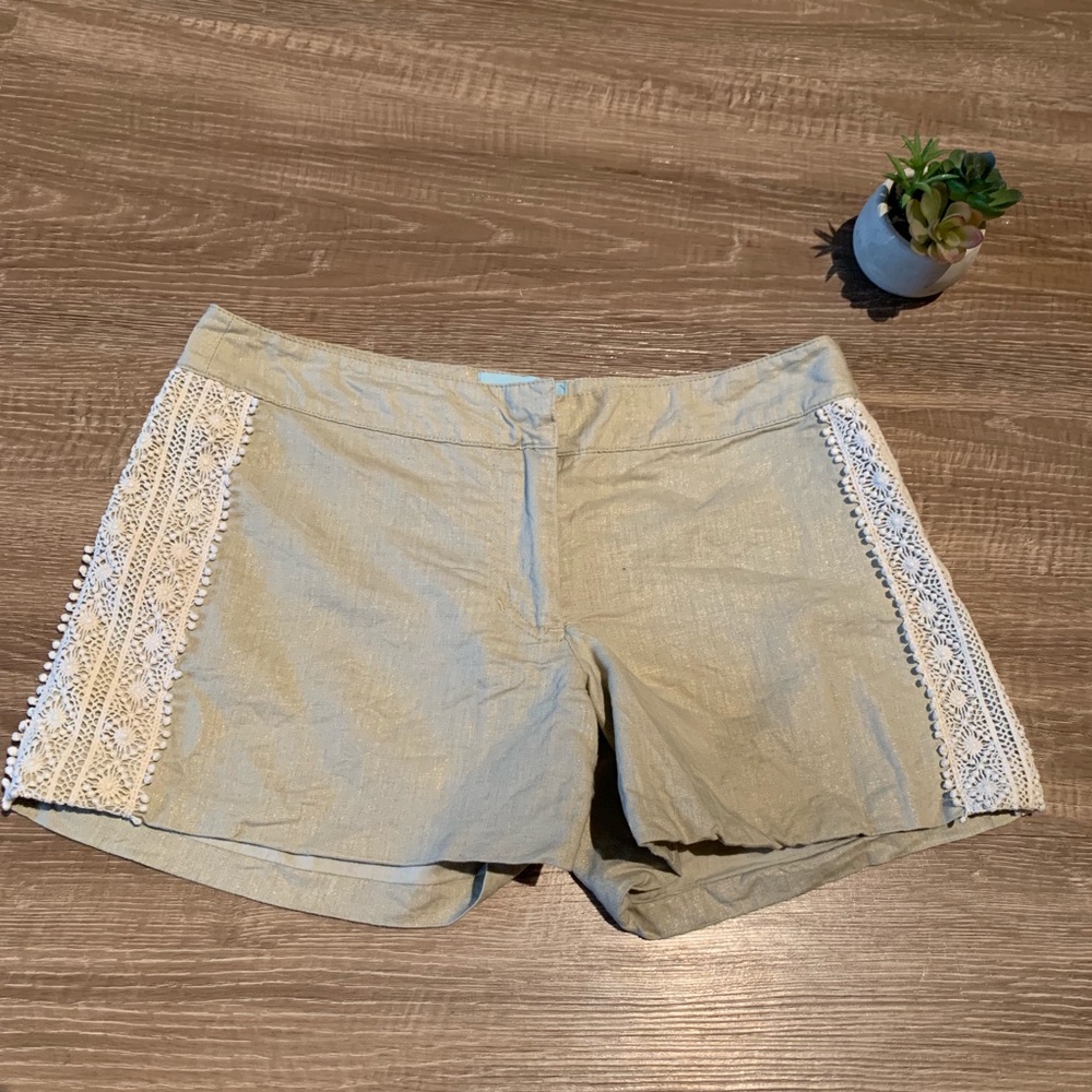 Judith March Small Khaki Linen Shorts Crotchet